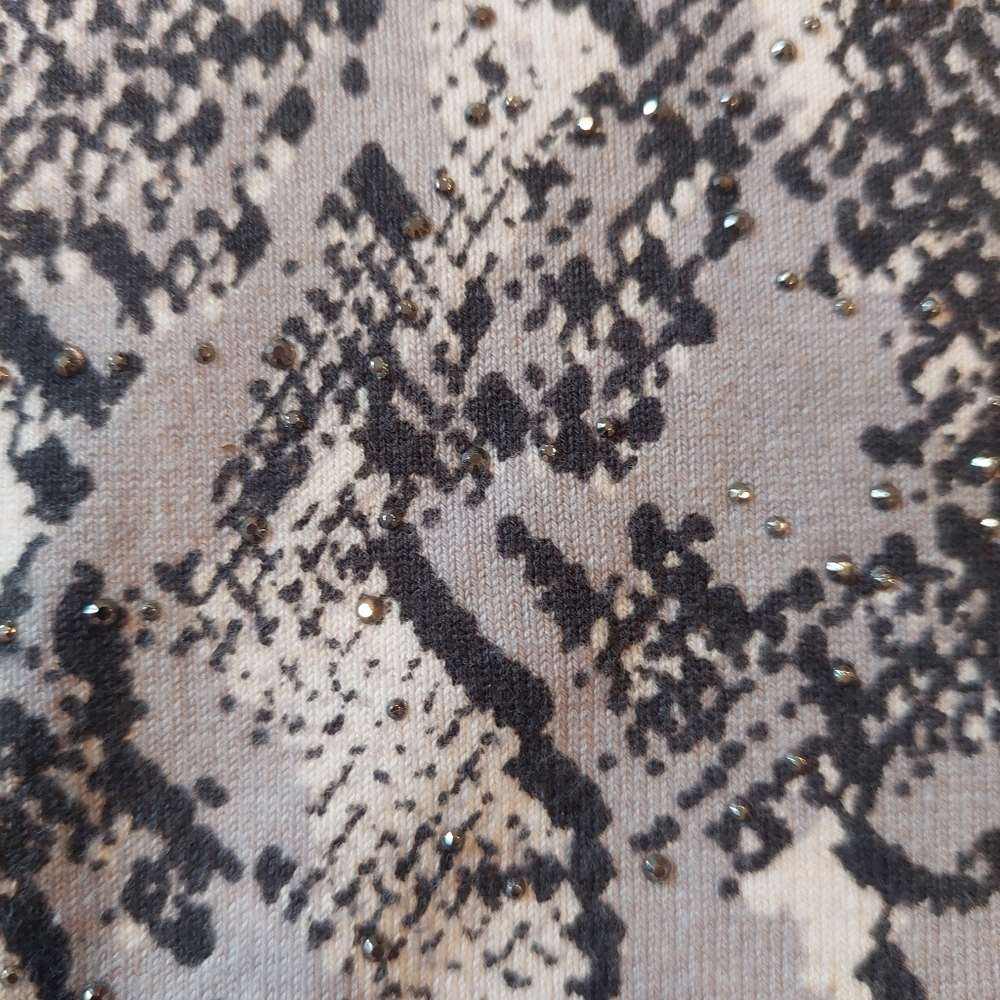 Express Sparkly Sweater - Picture 3 of 8